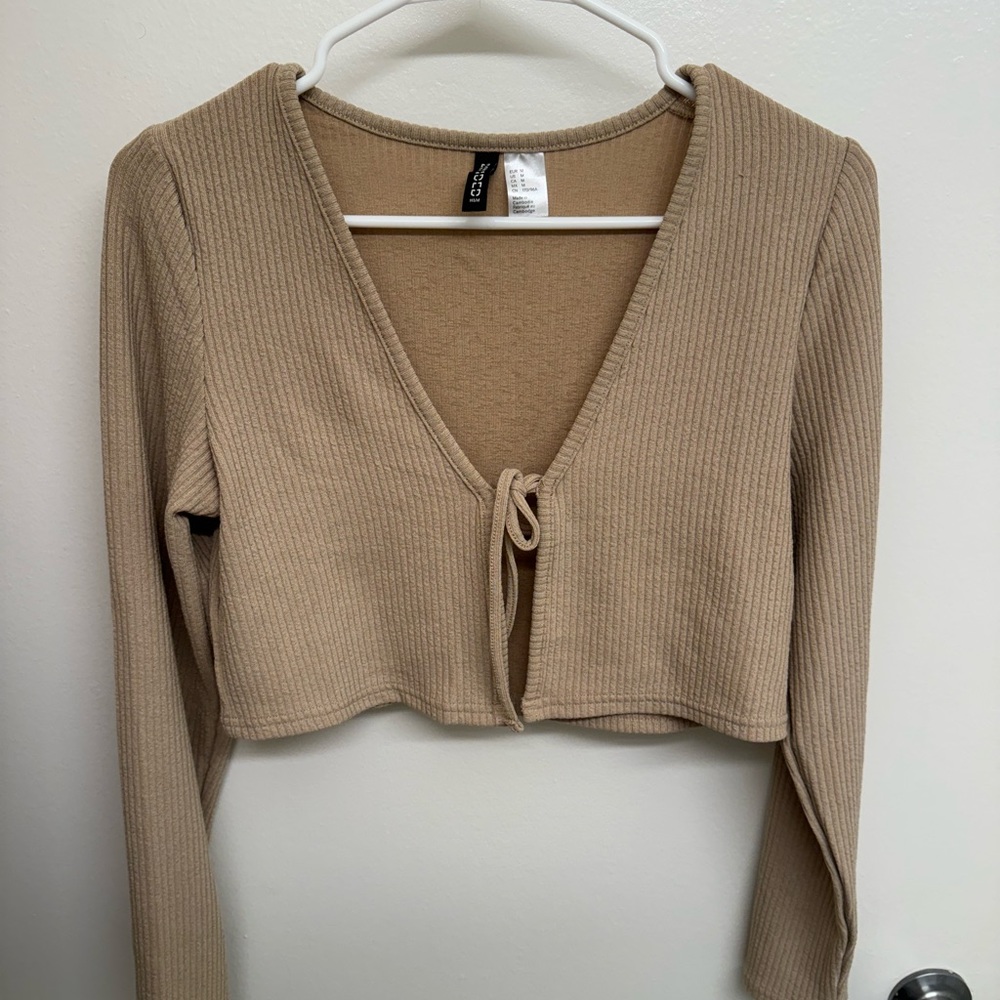 H&M | tie front top